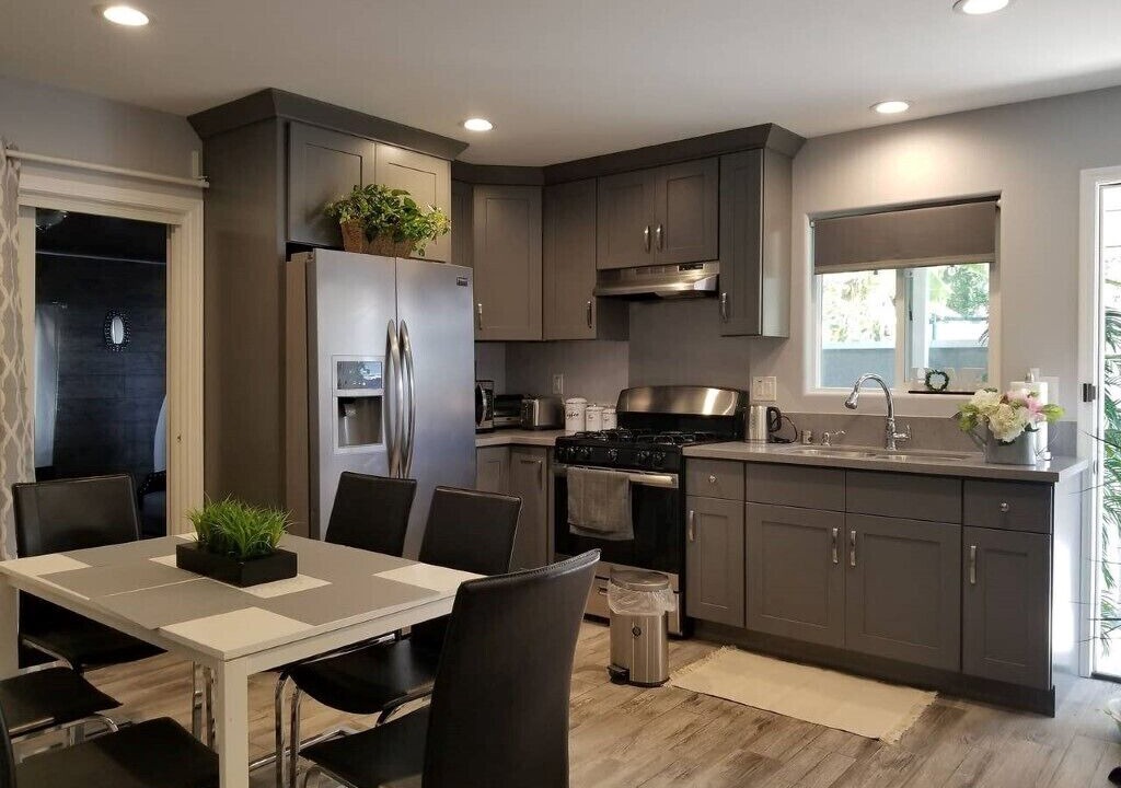 Photo of Others in Sherwood Forest and Thistle Development