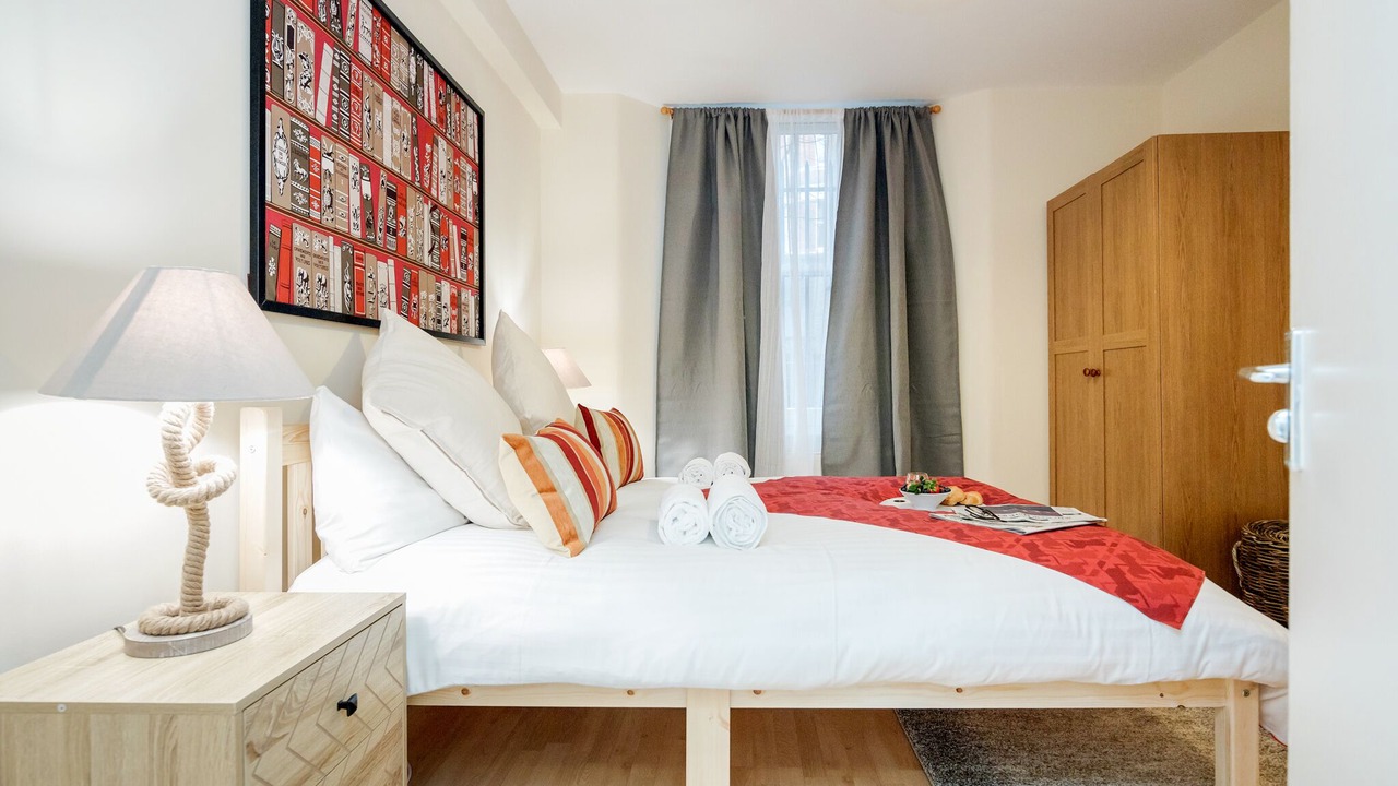 Photo of Bedroom in Kensington