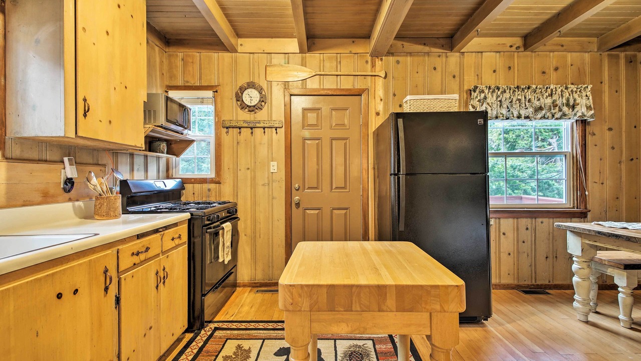Photo of Kitchen in Arrowhead Villas