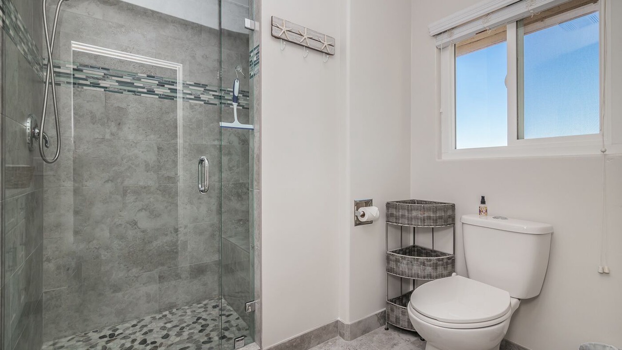 Photo of Bathroom in Cardiff-by-the-Sea