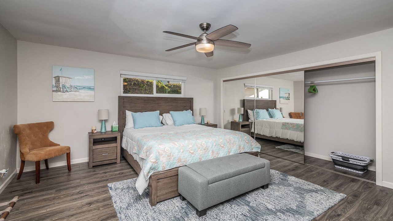 Photo of Bedroom in Cardiff-by-the-Sea