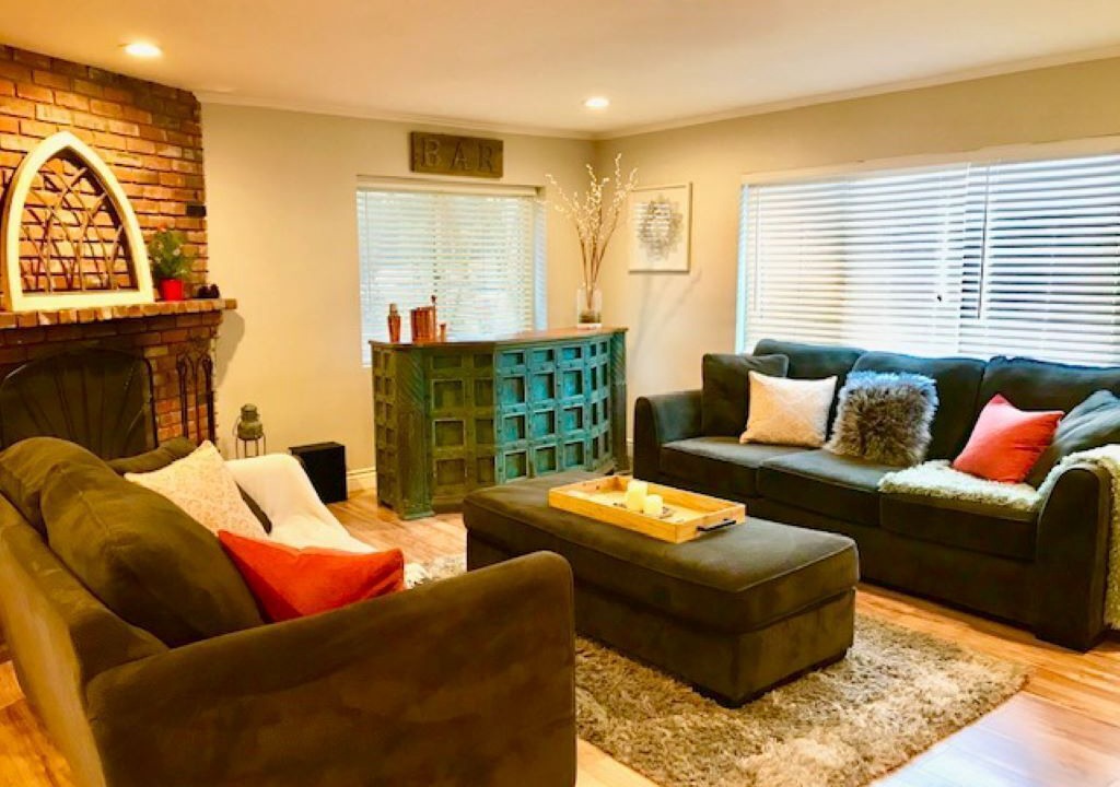 Photo of Livingroom in Belmont Heights