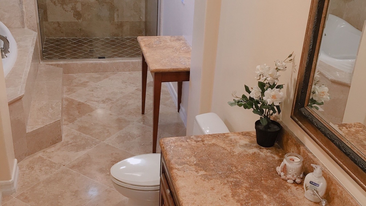 Photo of Bathroom in Sherwood Forest and Thistle Development
