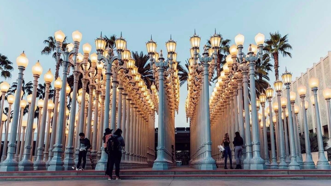 Photo of Others in Carthay Circle