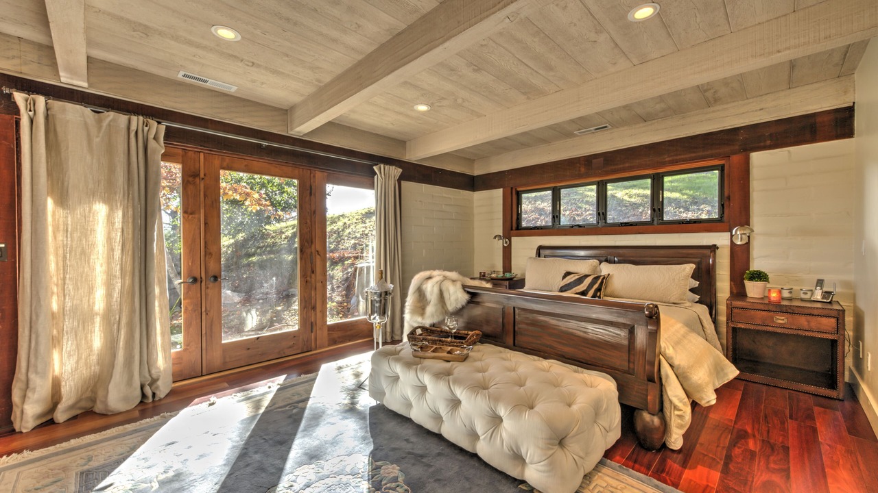 Photo of Bedroom in Northwest Carmel