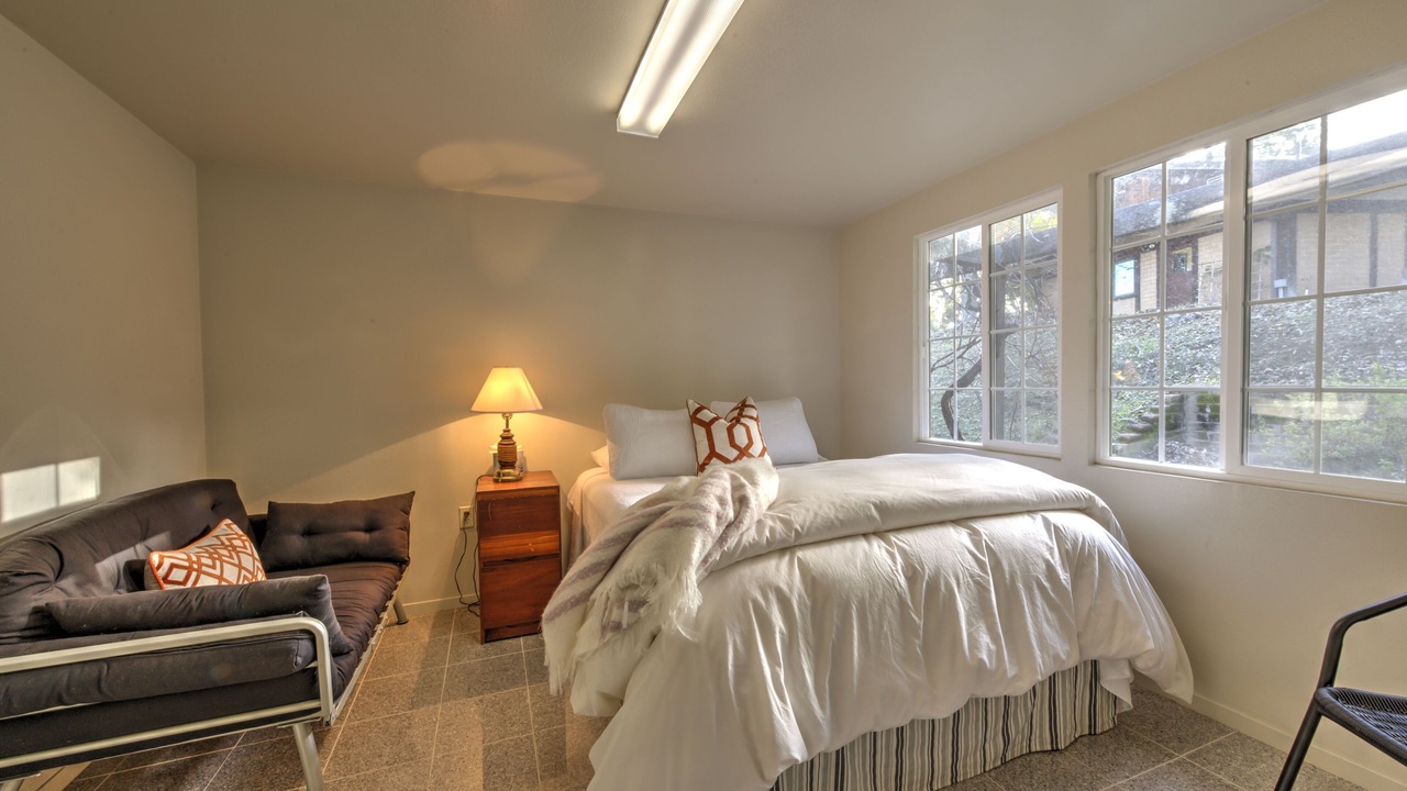Photo of Bedroom in Northwest Carmel