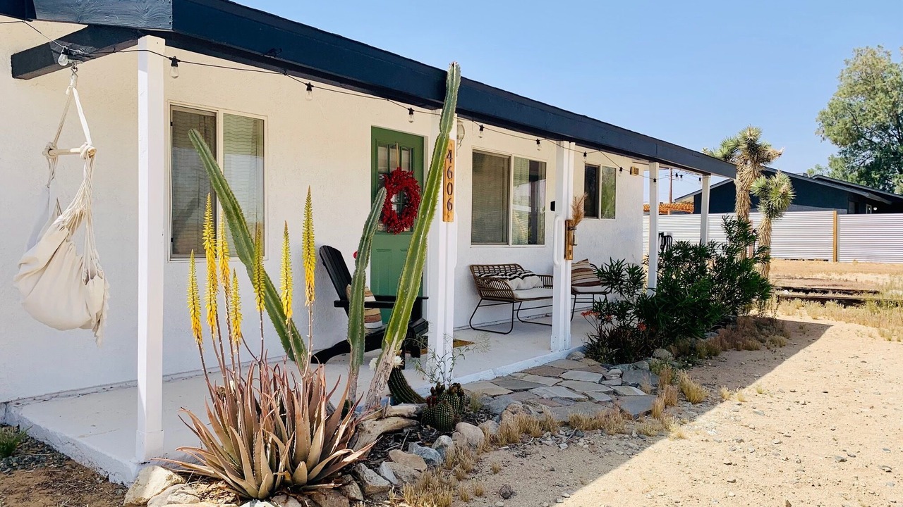 Photo of Patio Balcony in Joshua Tree
