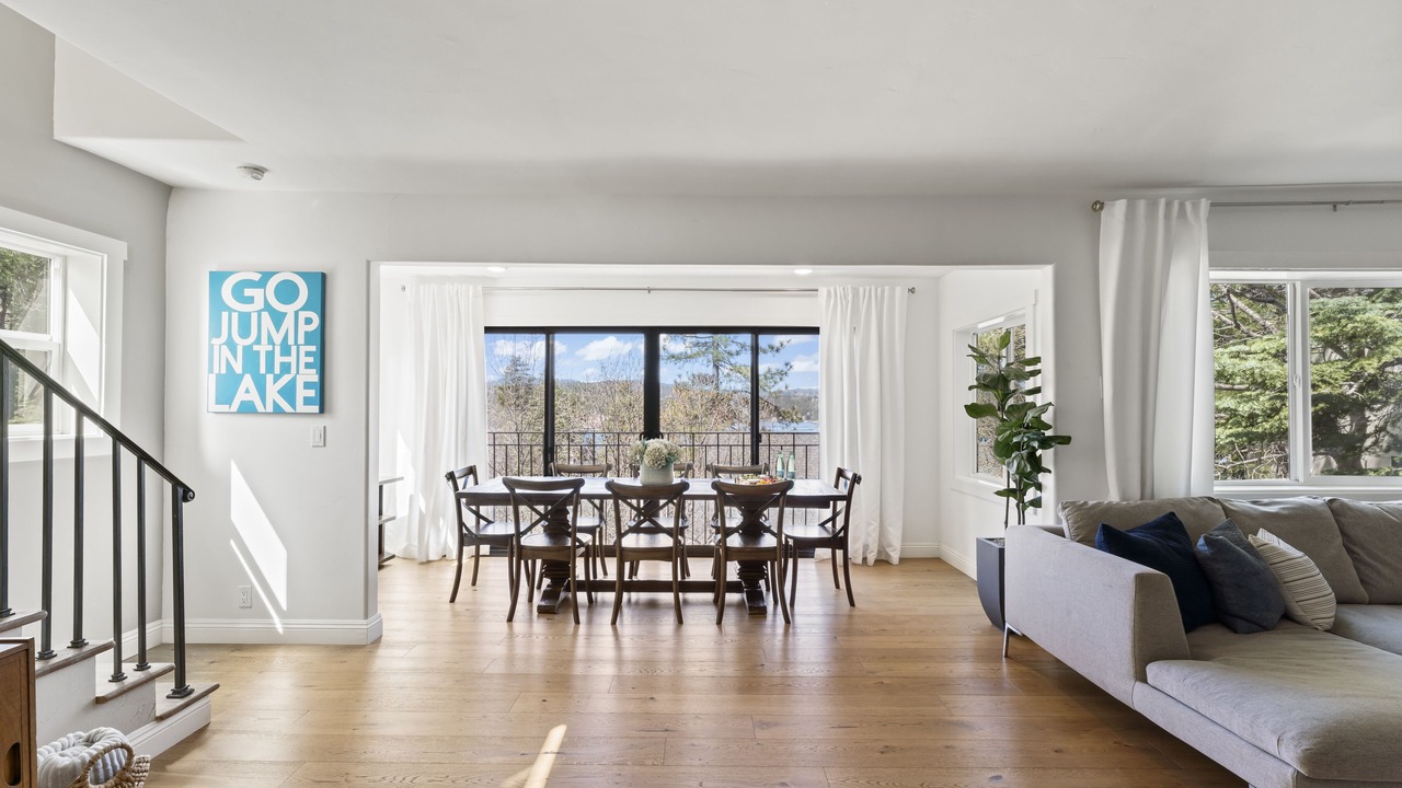 Photo of Livingroom in Cedar Glen