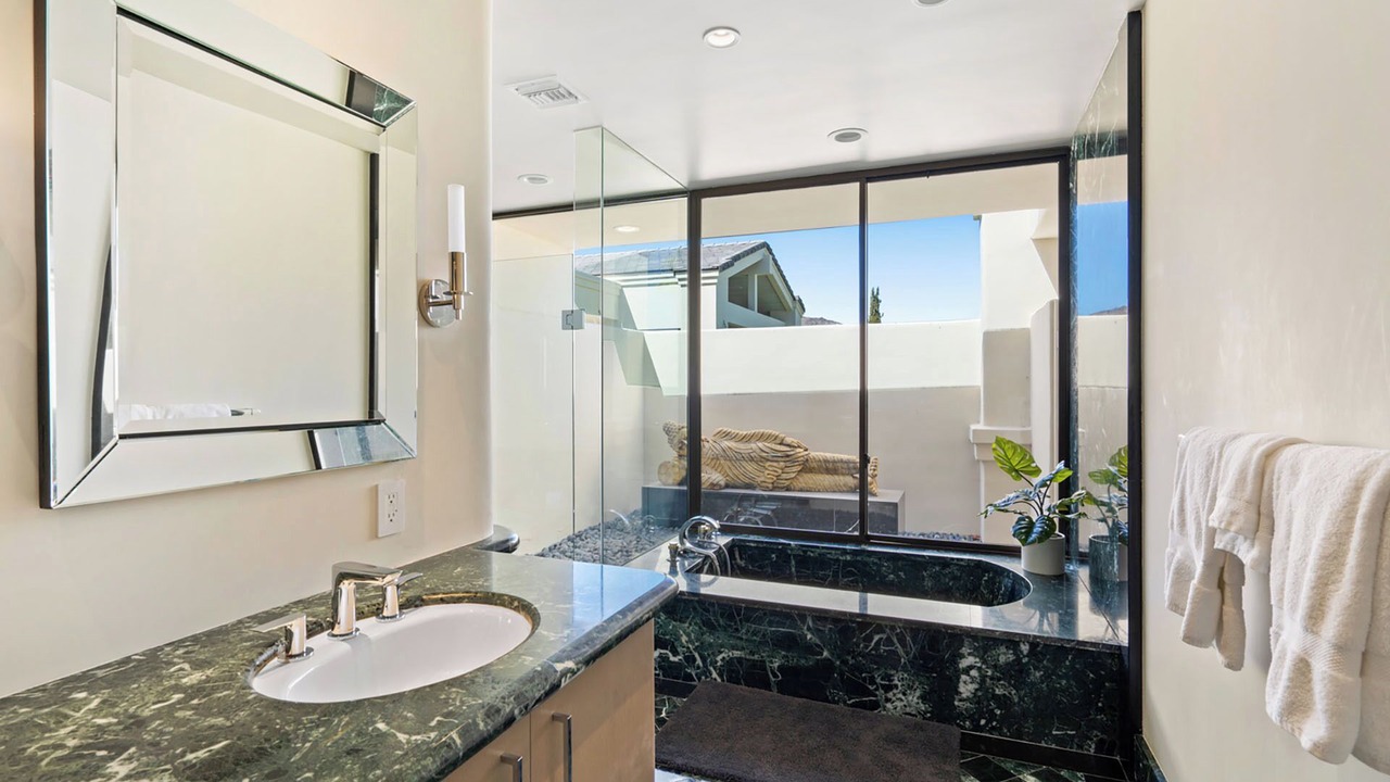 Photo of Bathroom in Palm Desert