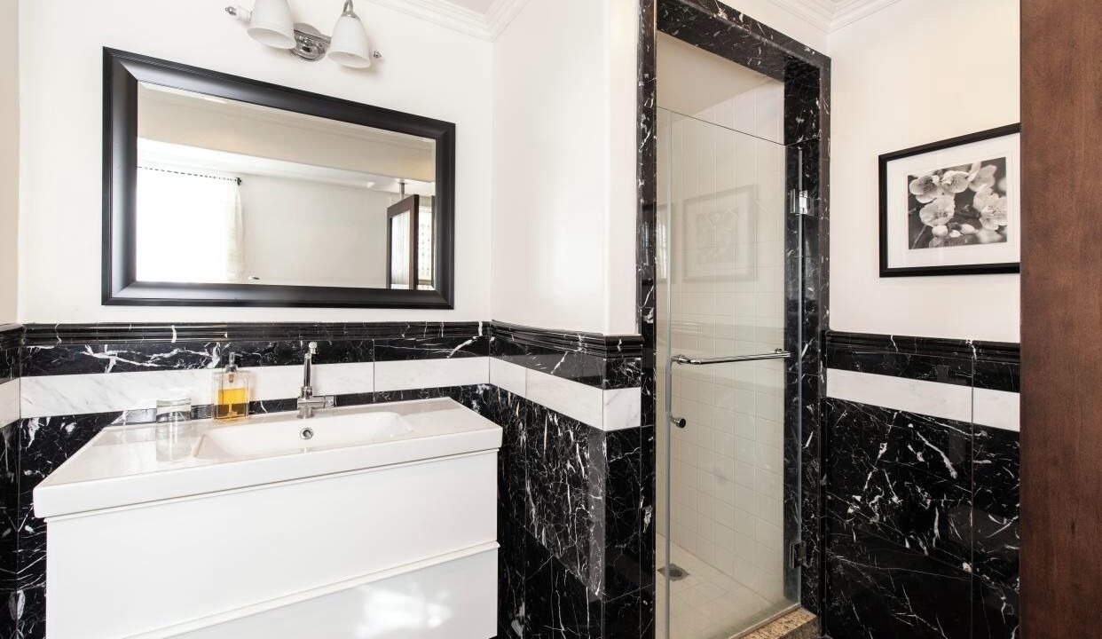 Photo of Bathroom in Pasadena