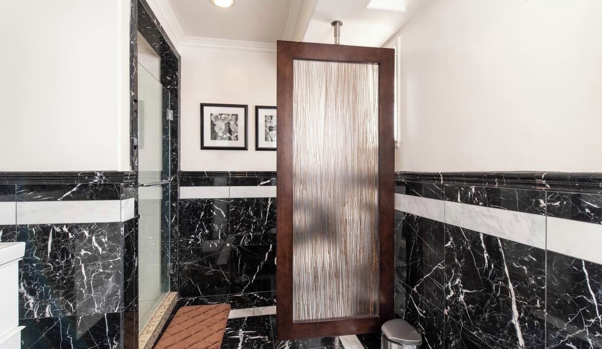 Photo of Bathroom in Pasadena