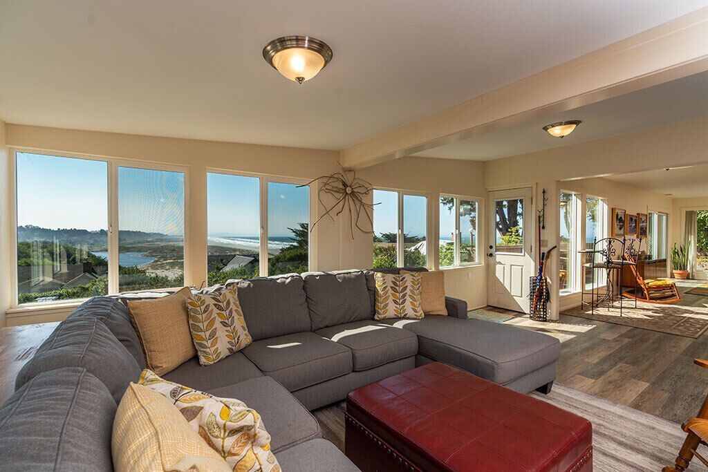 Photo of Livingroom in Westhaven-Moonstone