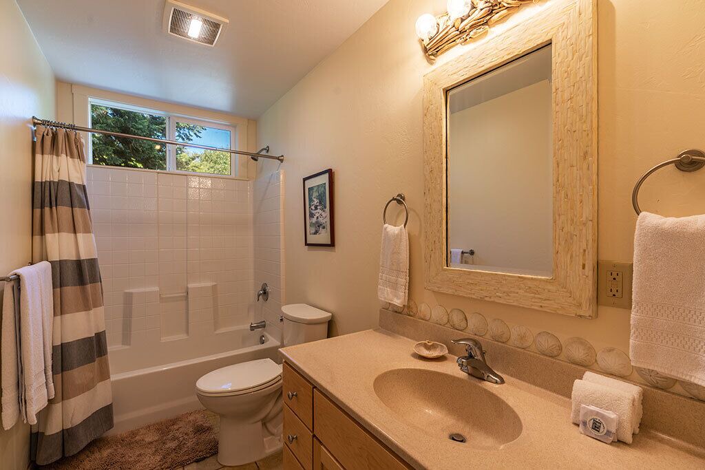 Photo of Bathroom in Westhaven-Moonstone