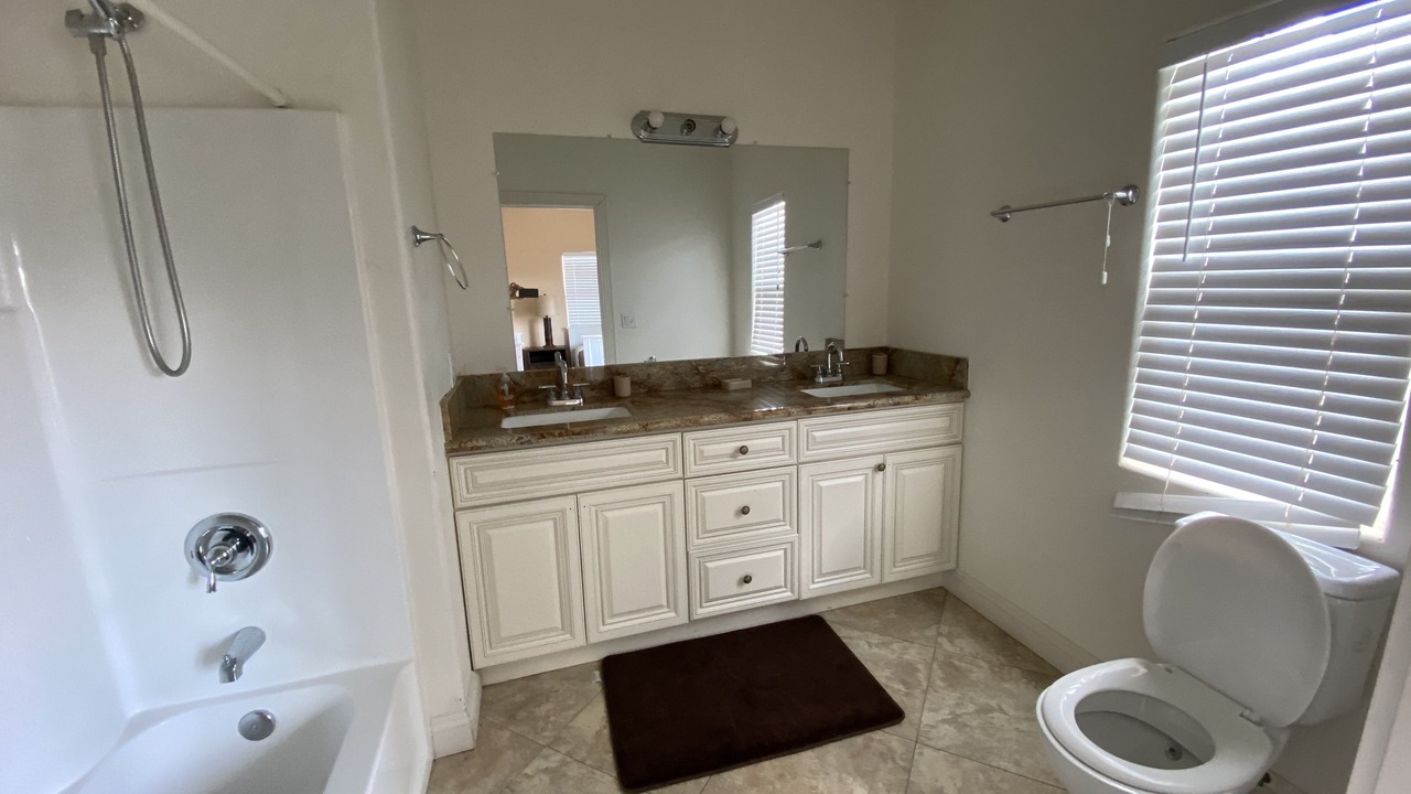 Photo of Bathroom in Perris