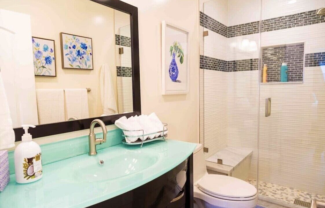 Photo of Bathroom in Studio City
