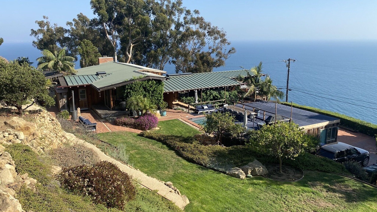 Photo of Outdoor in Eastern Malibu