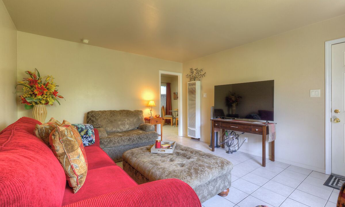 Photo of Livingroom in Oroville