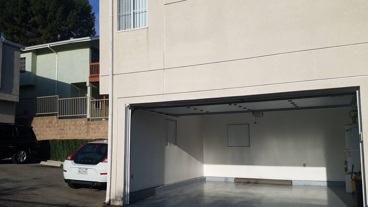 Photo of Outdoor in Silver Lake