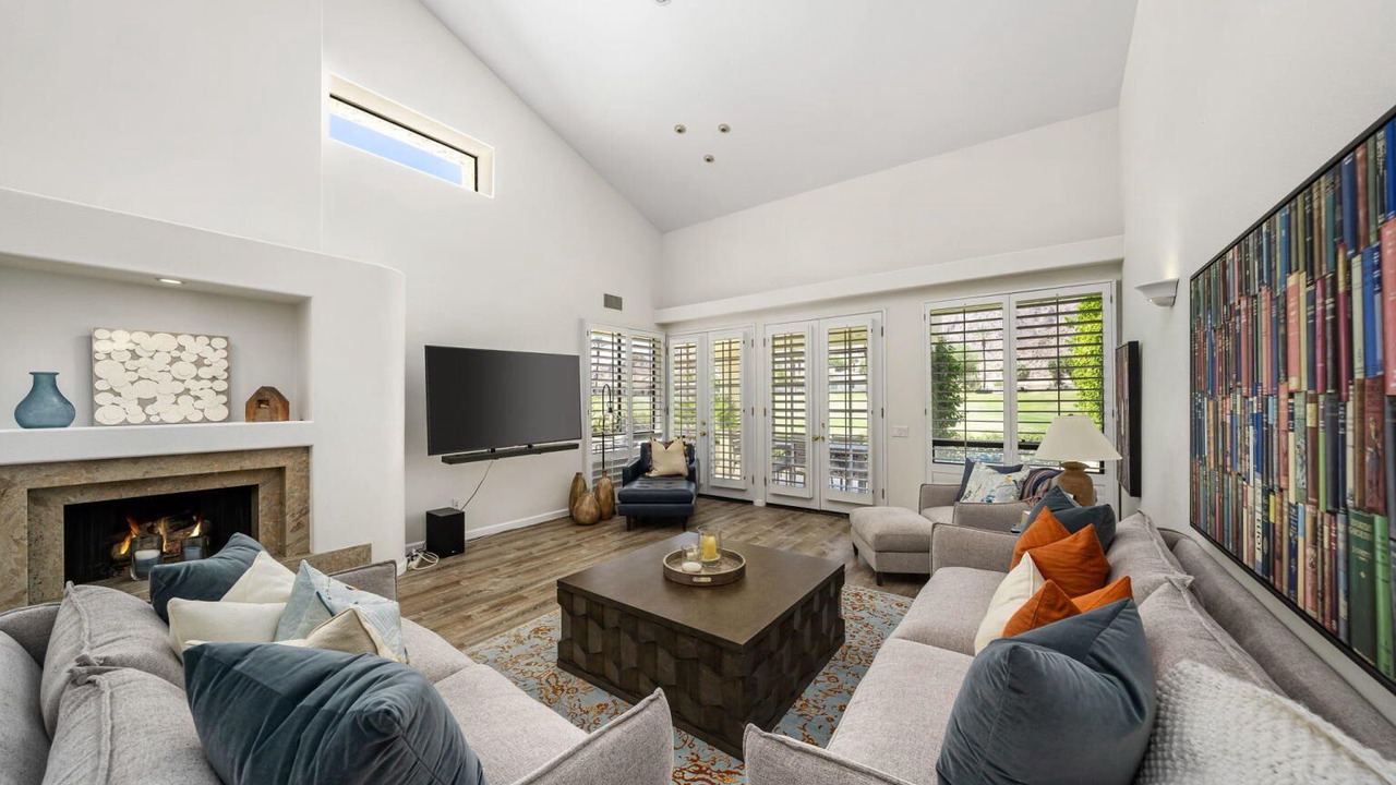 Photo of Livingroom in La Quinta