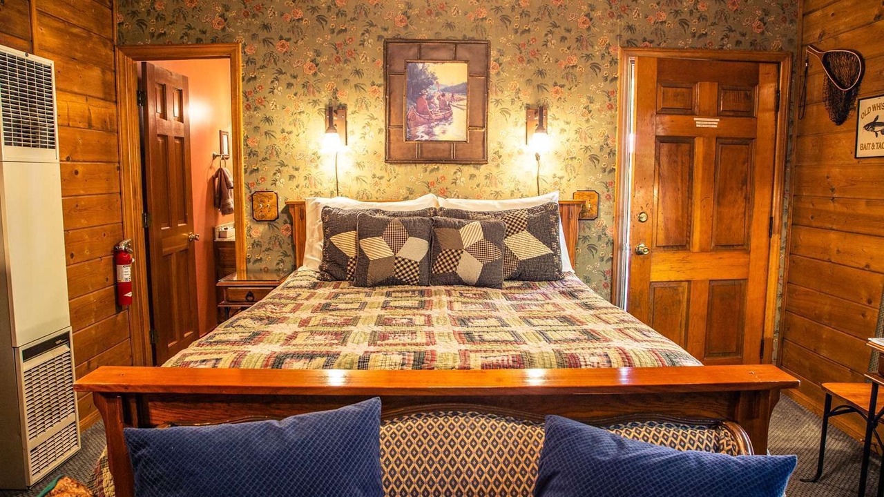 Photo of Bedroom in Big Bear Lake