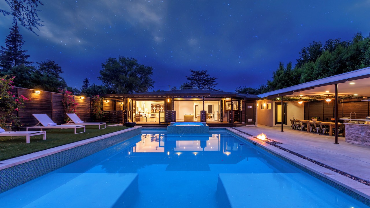 Photo of Outdoor in Studio City