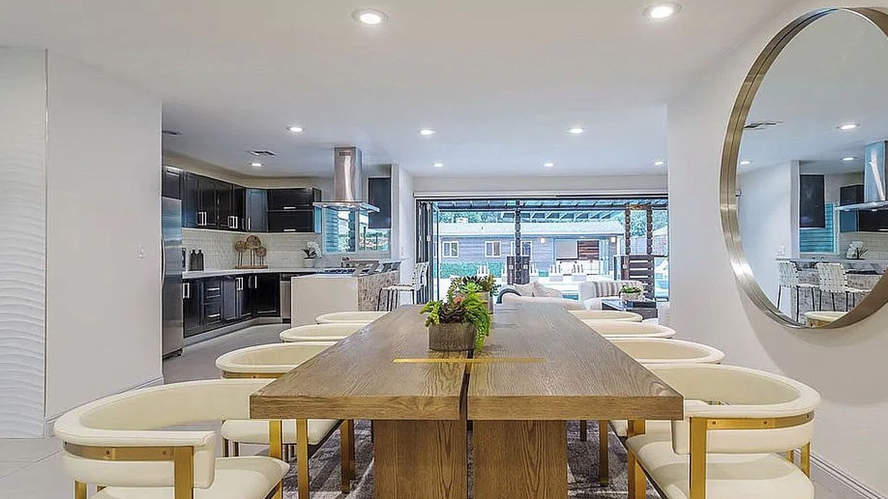 Photo of Bedroom in Studio City