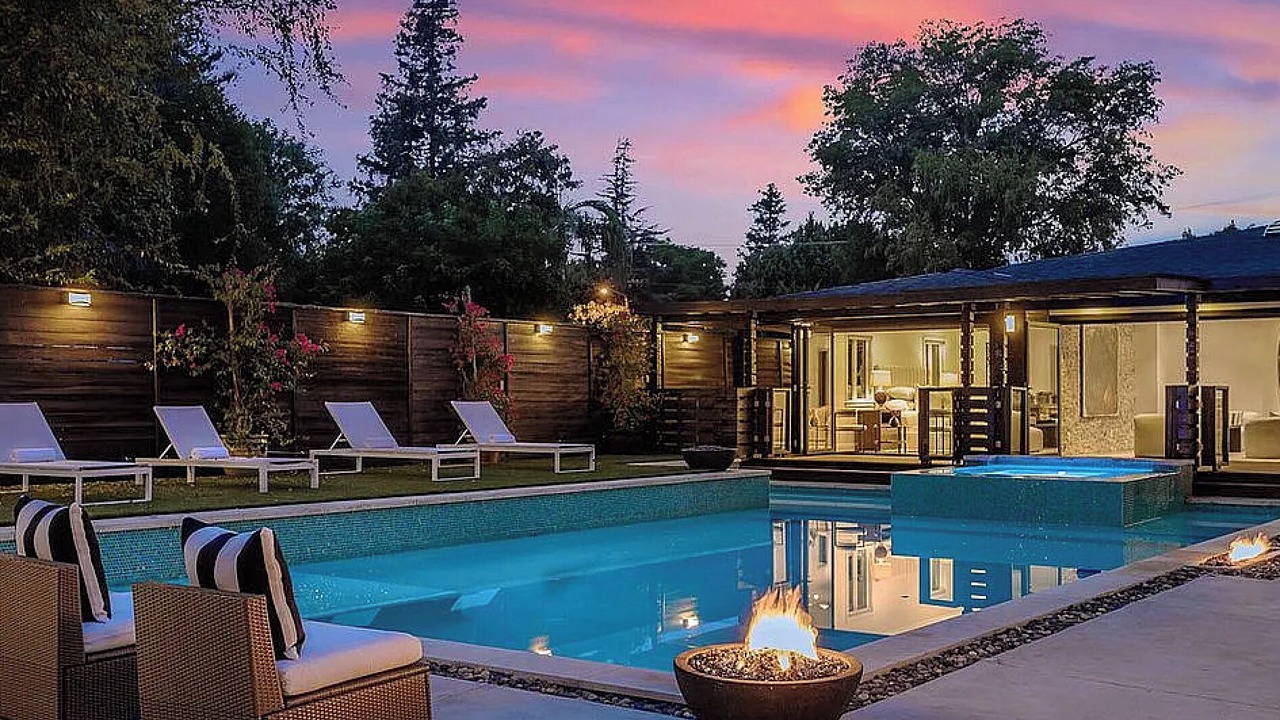 Photo of Outdoor in Studio City