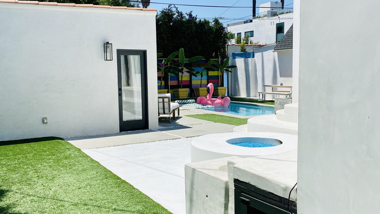 Photo of Outdoor in Beverly Grove