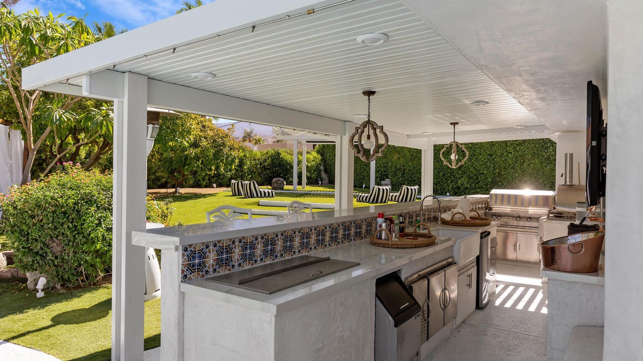 Photo of Outdoor in Palm Desert