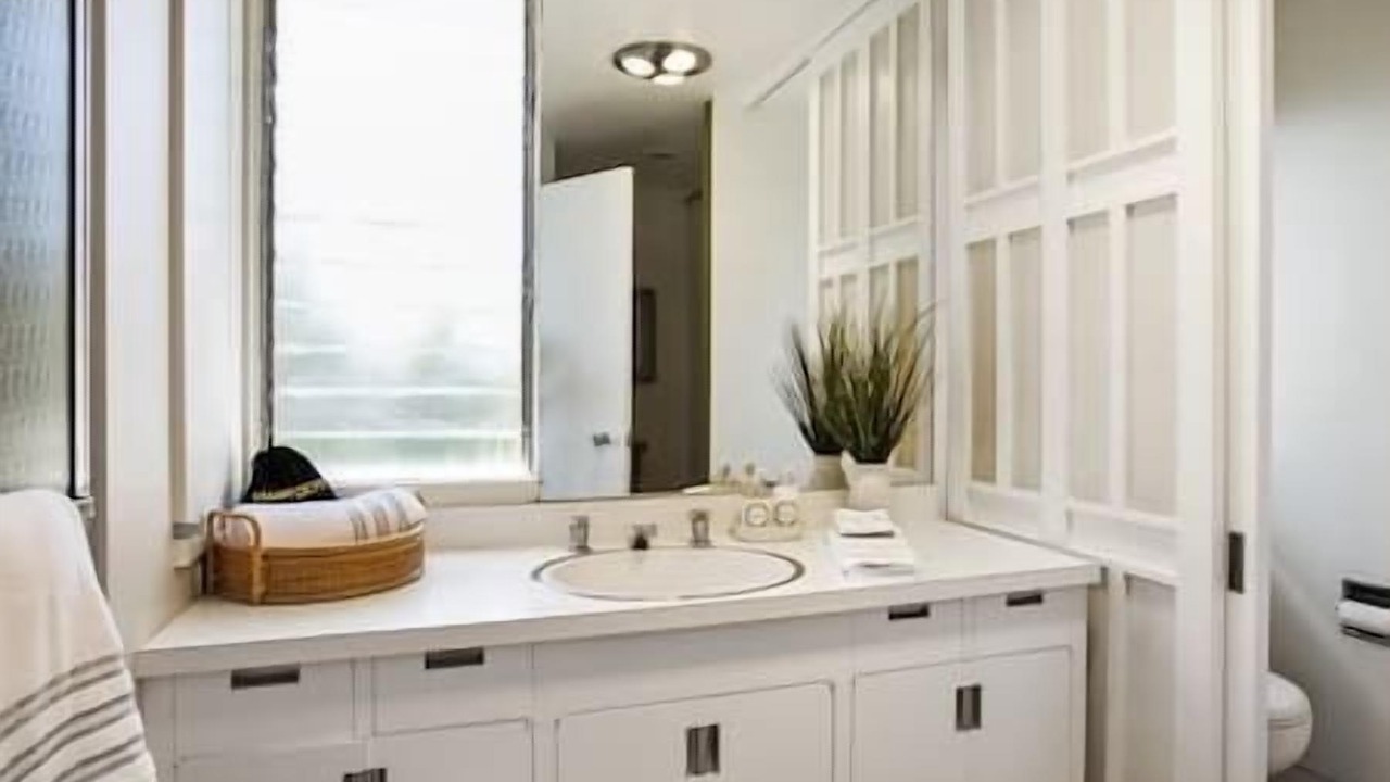 Photo of Bathroom in La Playa