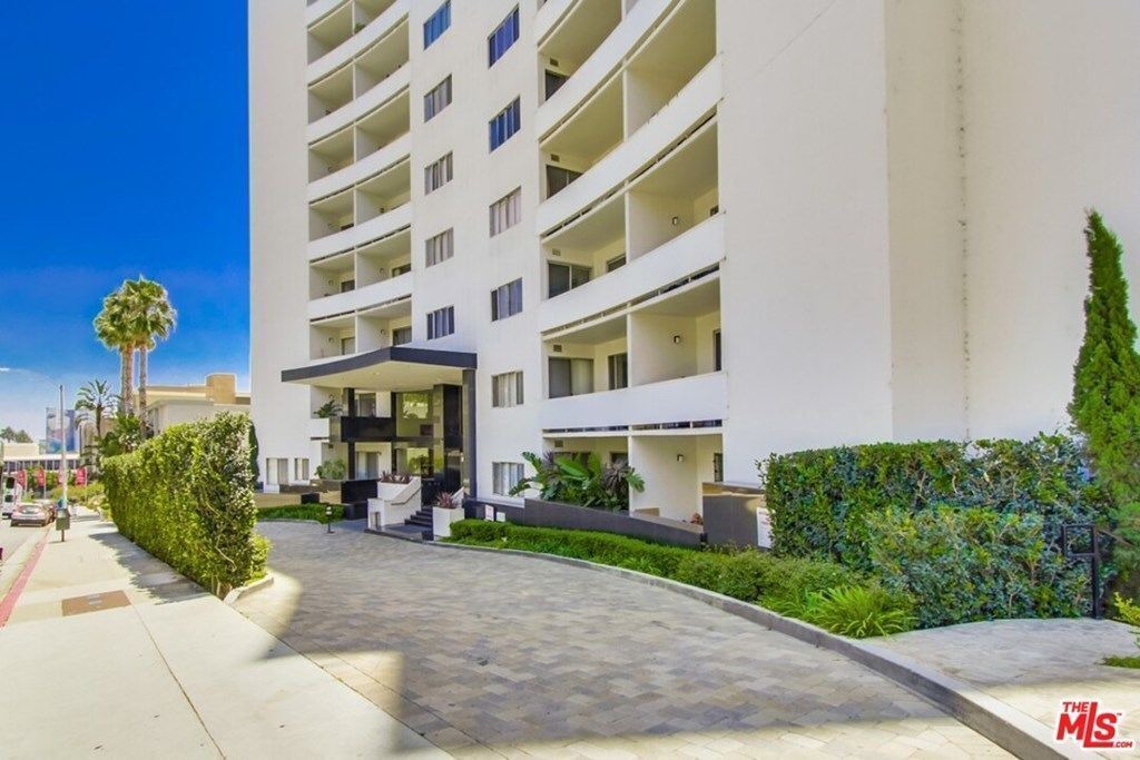 Photo of Outdoor in Hollywood