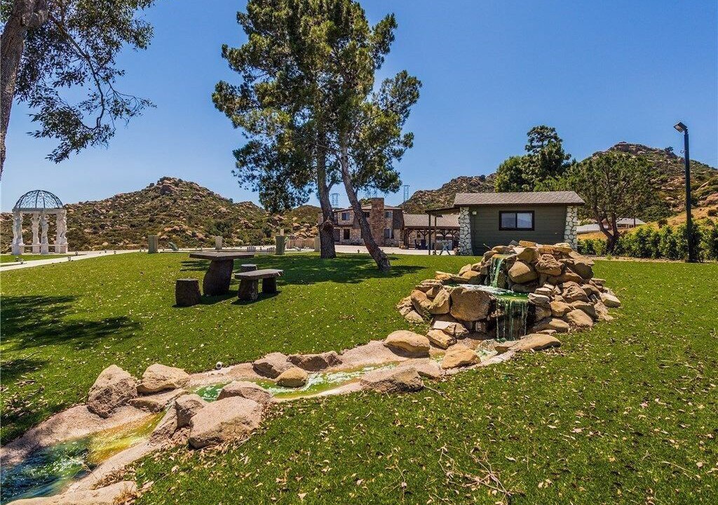 Photo of Outdoor in Chatsworth
