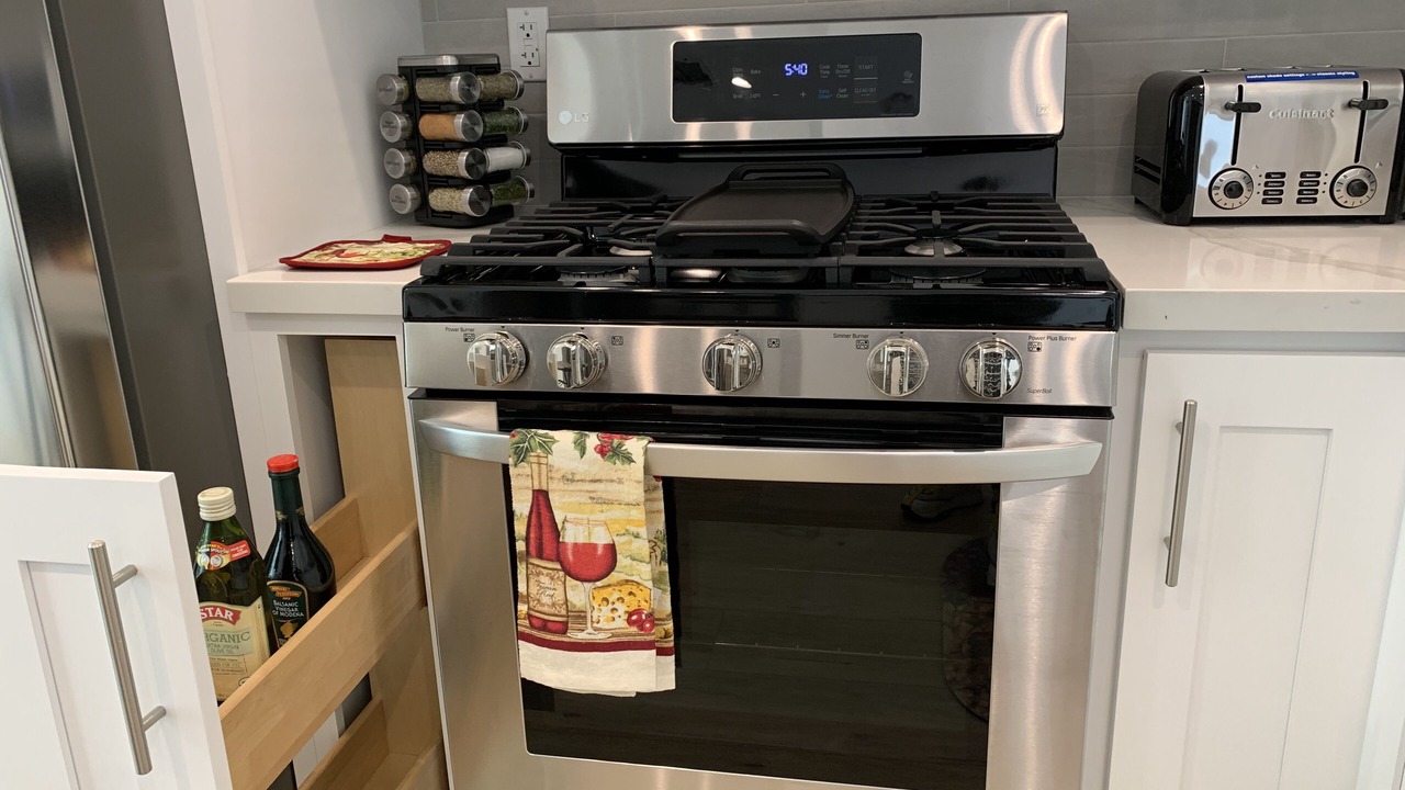 Photo of Kitchen in Canoga Park