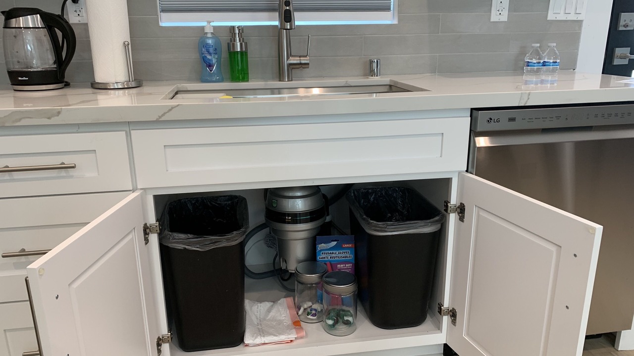 Photo of Kitchen in Canoga Park