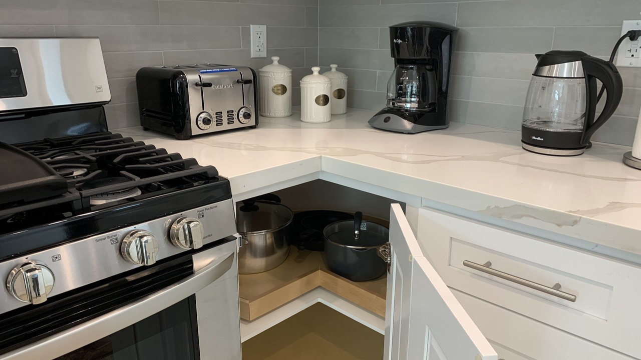 Photo of Kitchen in Canoga Park