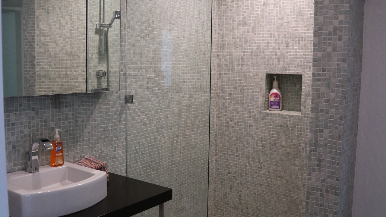 Photo of Bathroom in North Arroyo