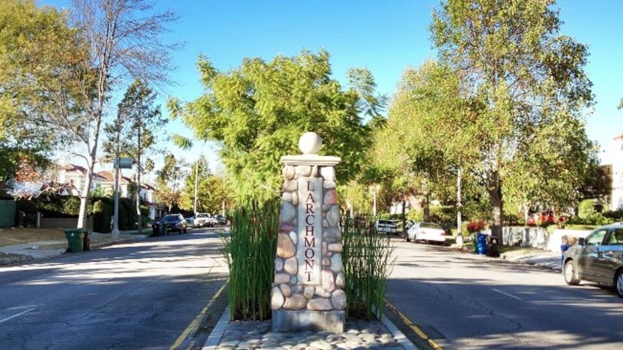 Photo of Others in Larchmont