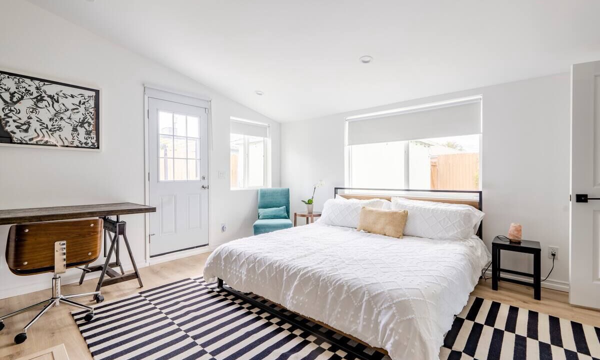 Photo of Bedroom in North Hollywood