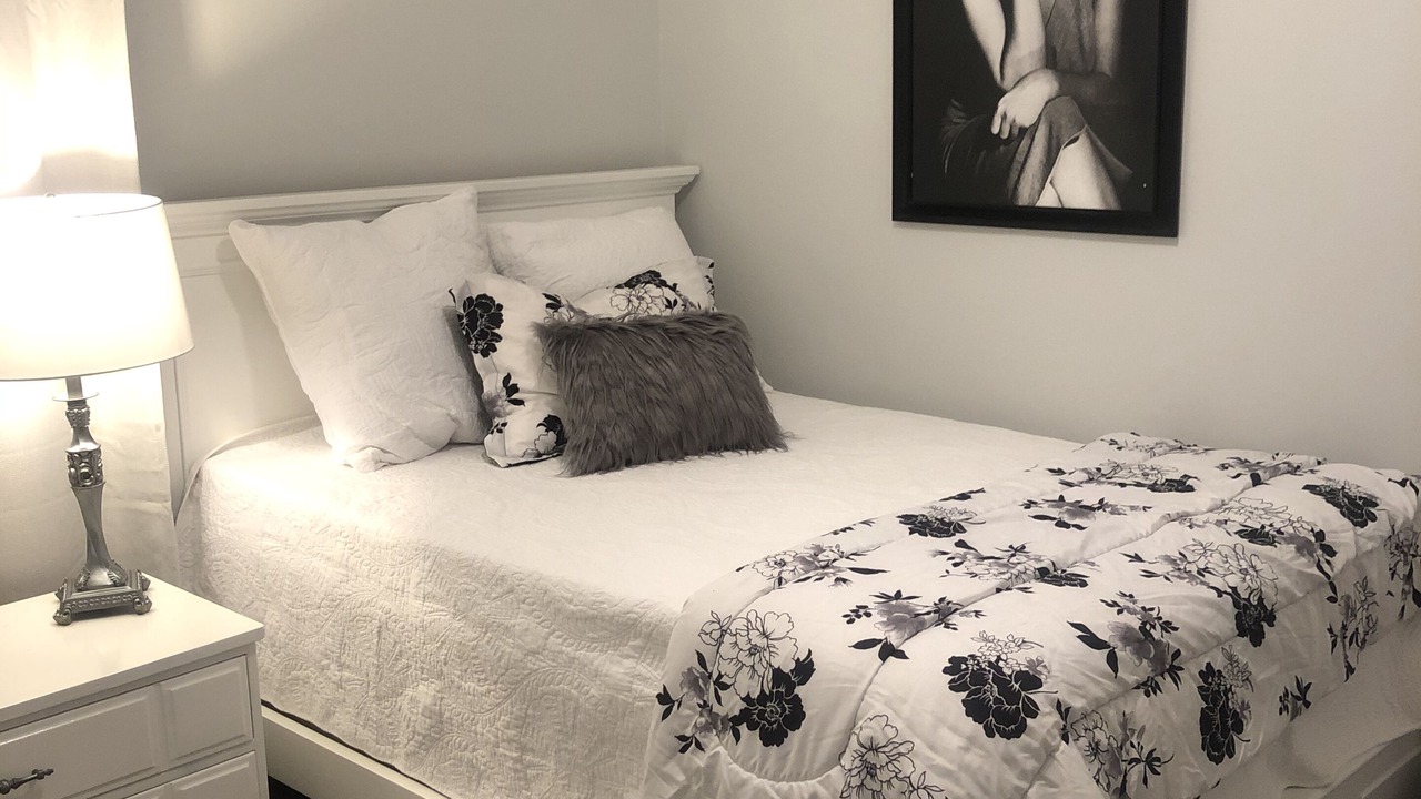 Photo of Bedroom in North Redondo