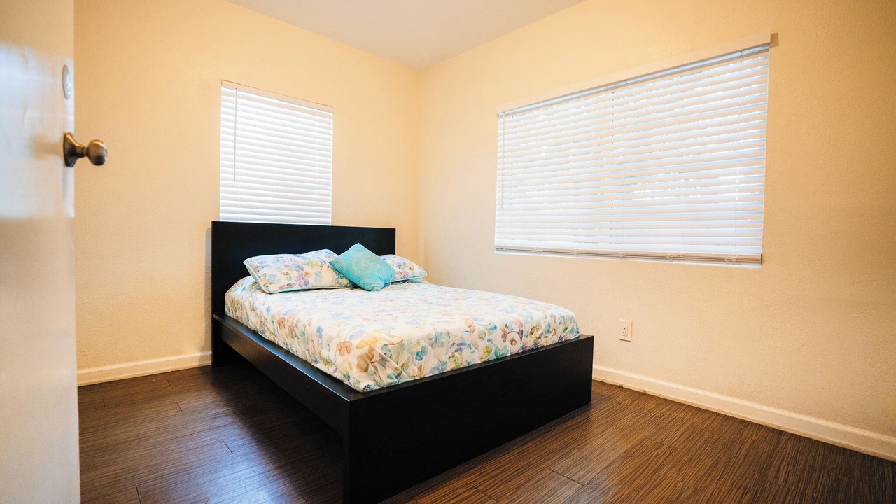 Photo of Bedroom in Compton