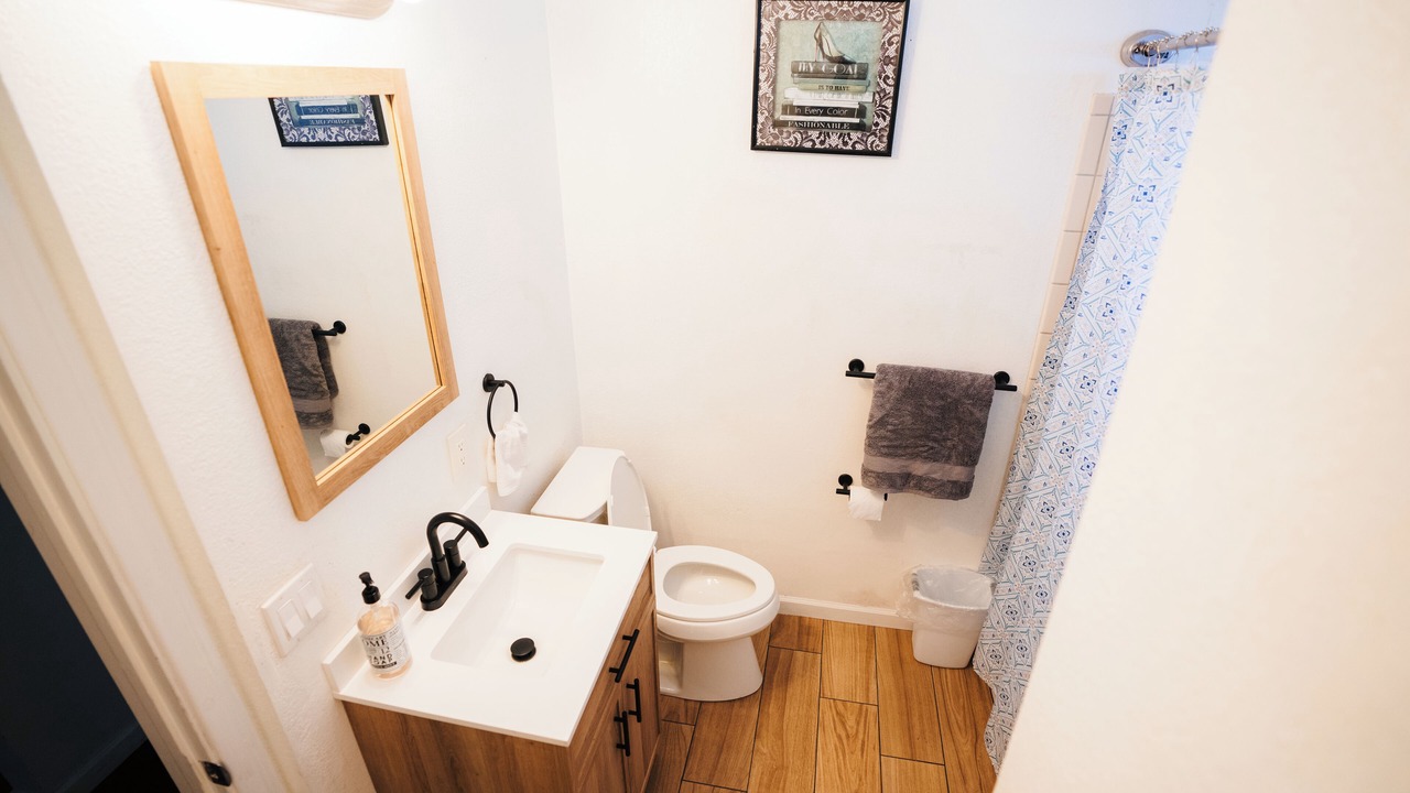 Photo of Bathroom in Compton