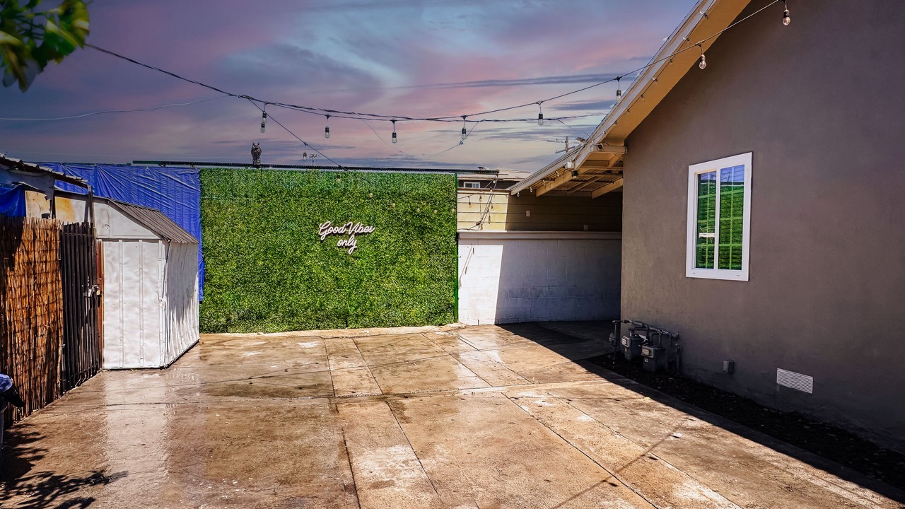 Photo of Outdoor in Compton