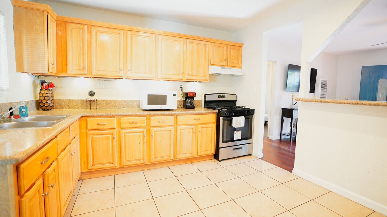Photo of Kitchen in Compton