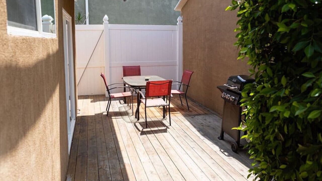 Photo of Outdoor in NoHo Arts District