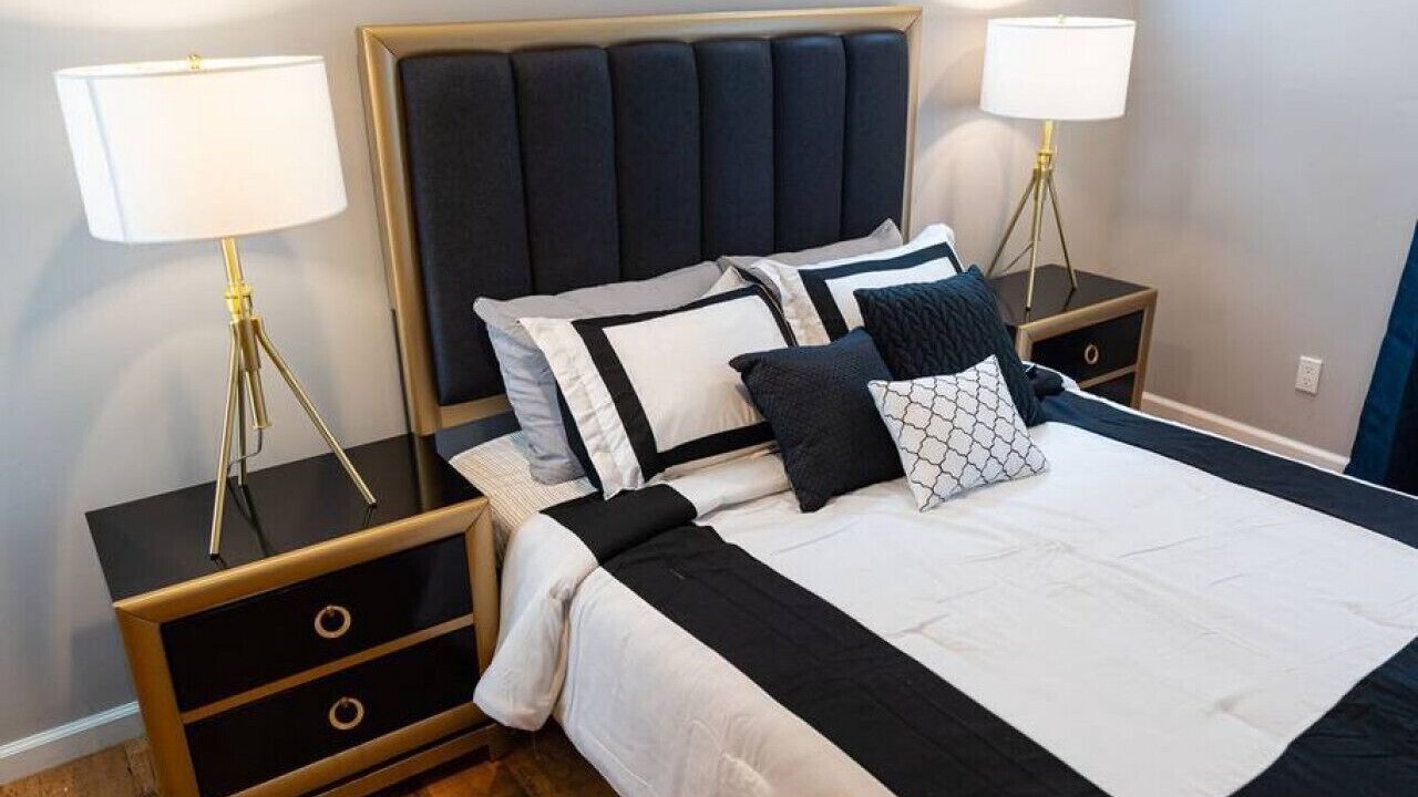 Photo of Bedroom in NoHo Arts District