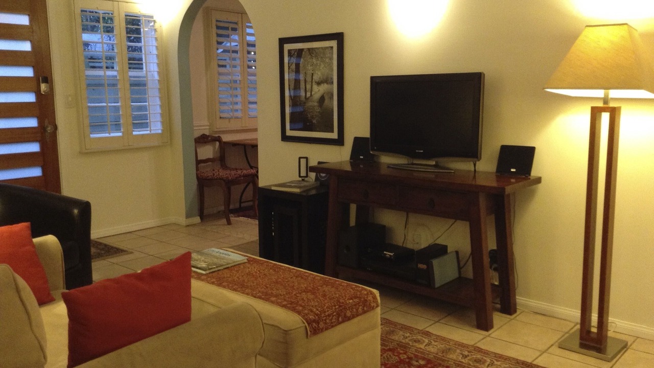 Photo of Livingroom in Beachwood Canyon