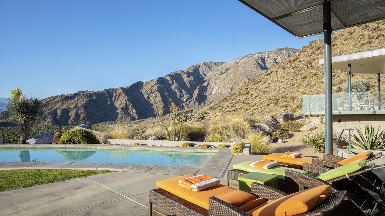 Photo of Outdoor in Little Tuscany