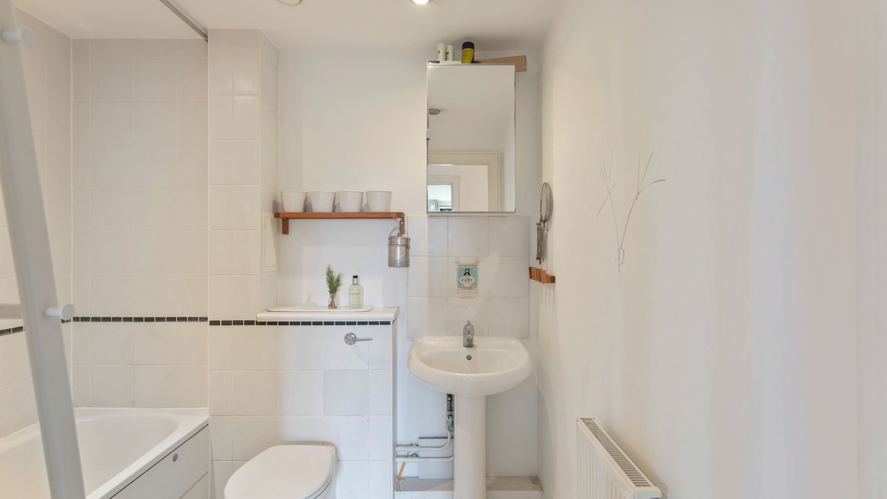 Photo of Bathroom in Stoke Newington