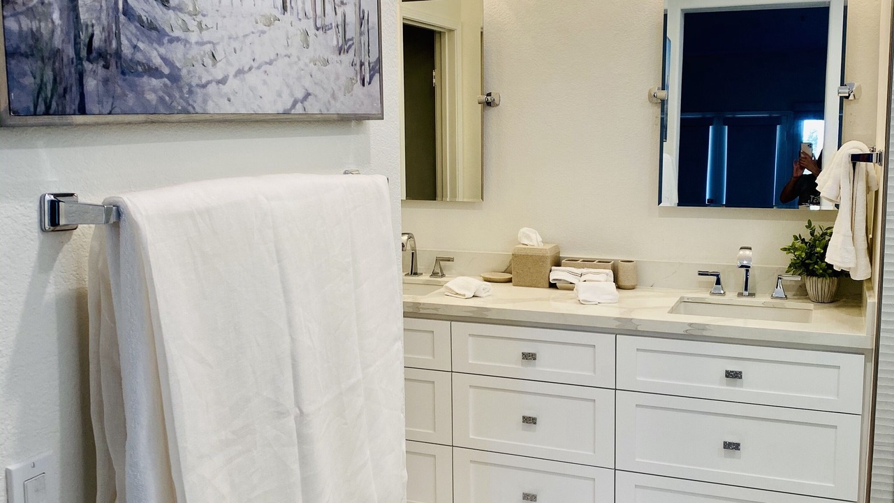Photo of Bathroom in Huntington Beach