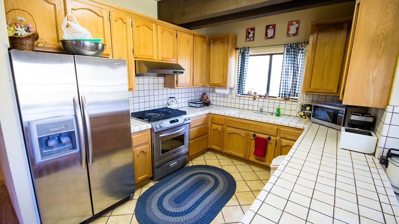 Photo of Kitchen in Lake Arrowhead